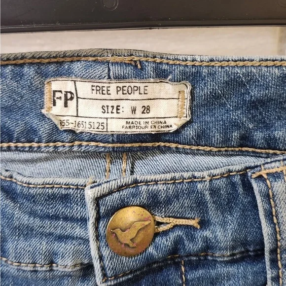 Free People Pintuck Flare Jeans Chevron Pocket flare 28 - Picture 2 of 3